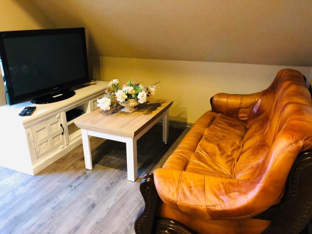 Penzion A Restauracia Hanisberg Krupina Dış mekan fotoğraf