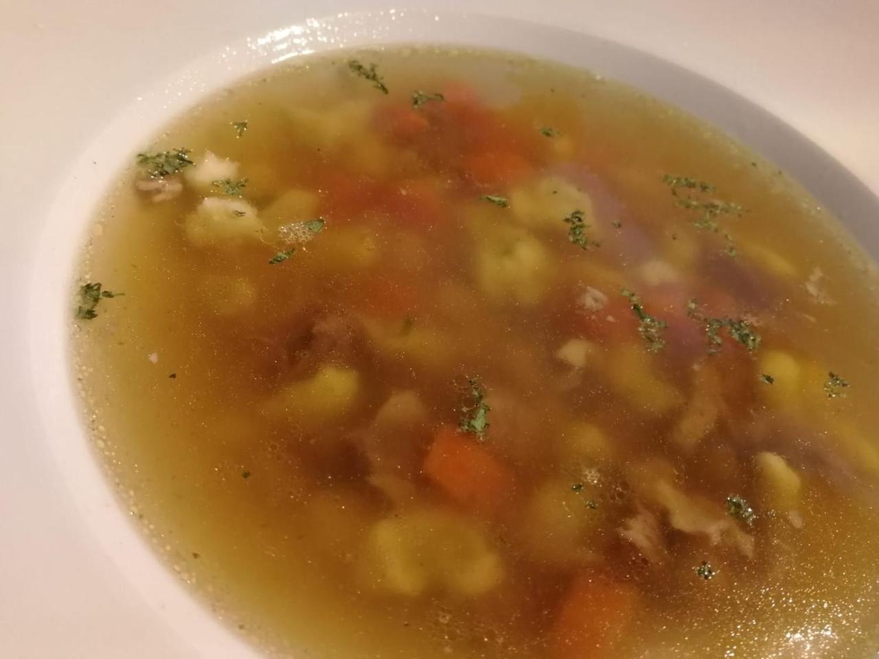 Penzion A Restauracia Hanisberg Krupina Dış mekan fotoğraf