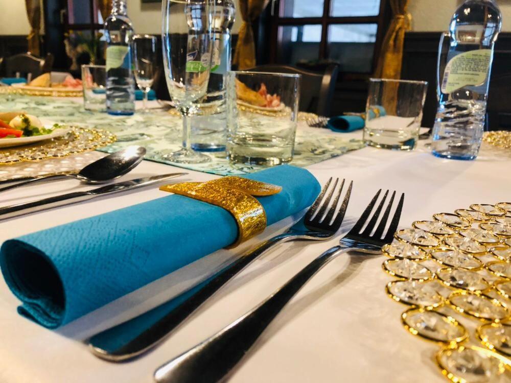 Penzion A Restauracia Hanisberg Krupina Dış mekan fotoğraf