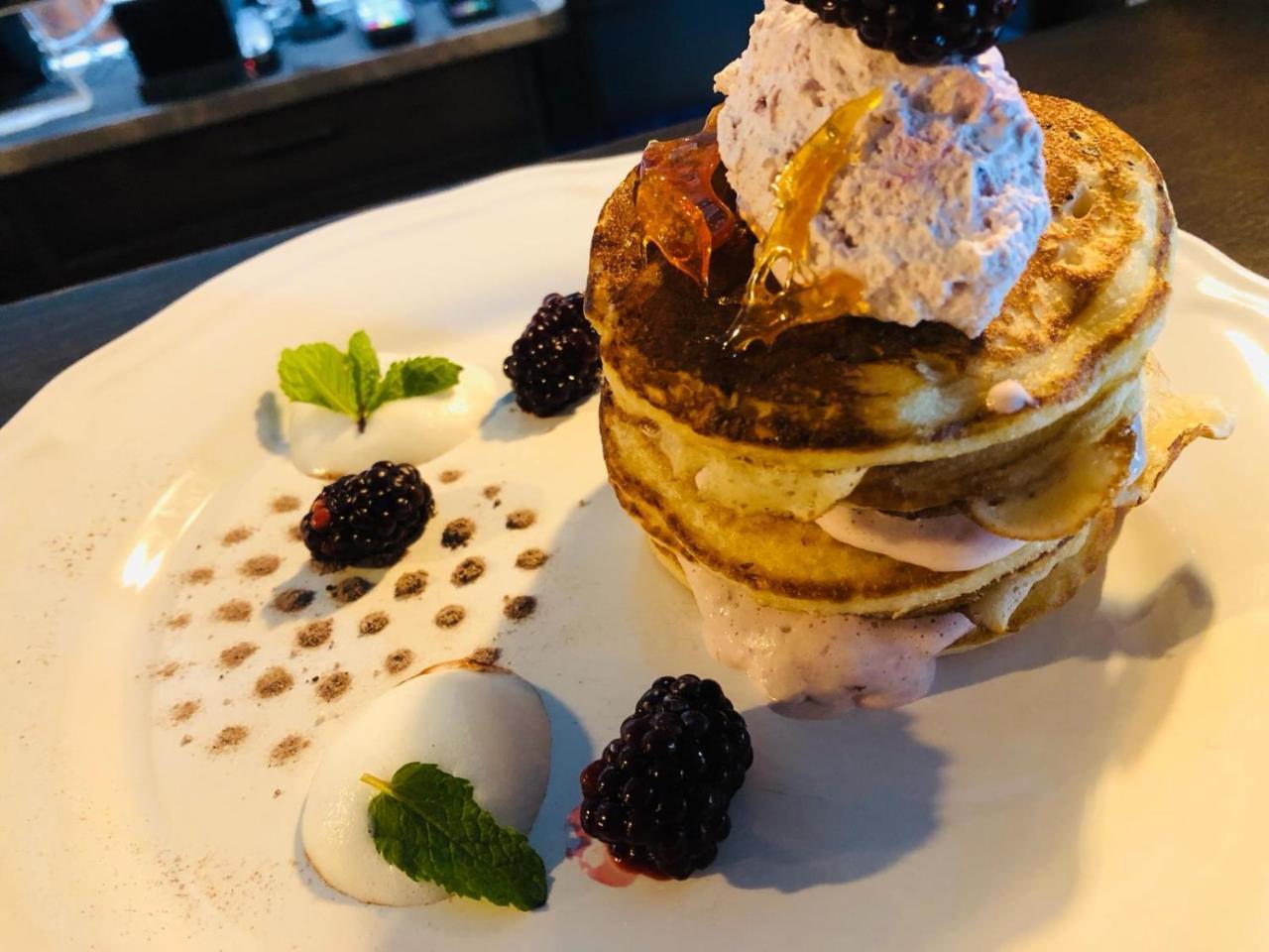 Penzion A Restauracia Hanisberg Krupina Dış mekan fotoğraf